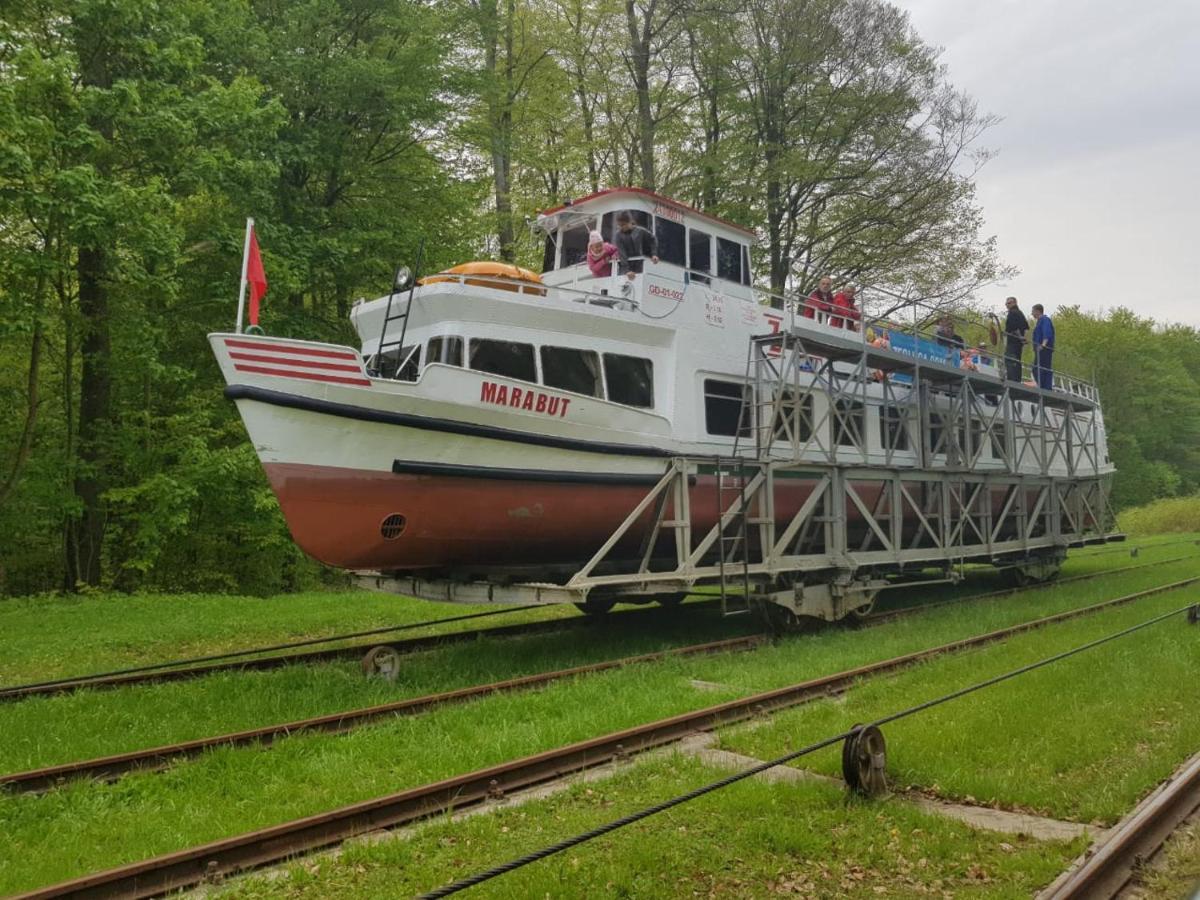 Hotelik 51 Pasłęk Bagian luar foto
